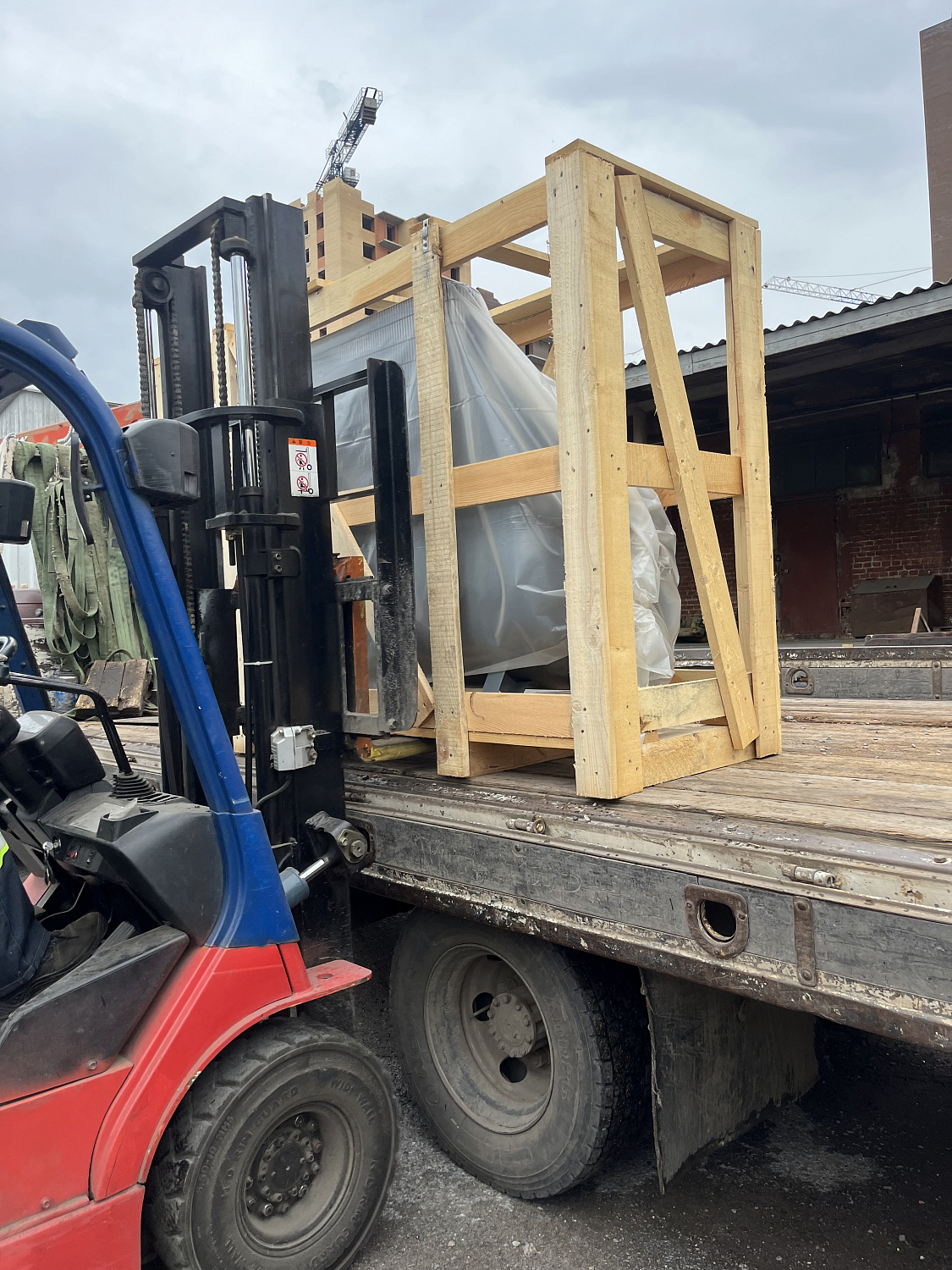 Отгрузка поршневых компрессоров Remeza СБ4/Ф-500.LT100-7,5 кВт, СБ4/Ф-500.LT100/16-7,5 и СБ4/С-100.LB30A в г. Красноярск